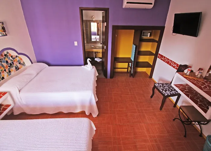 Mary Carmen Hotel 3*