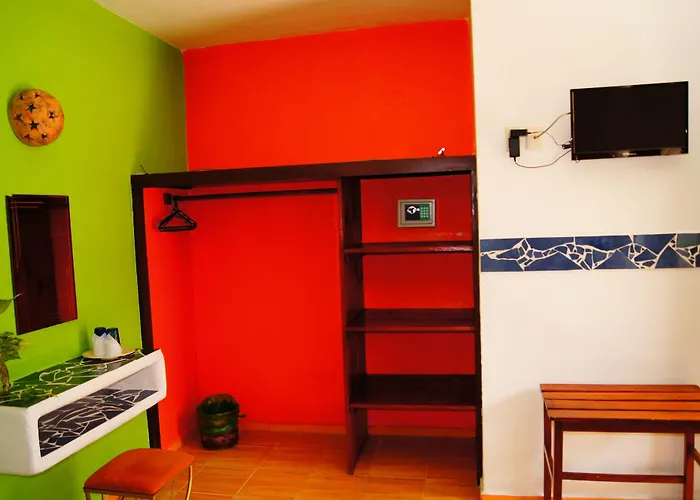 Mary Carmen Hotel 3*