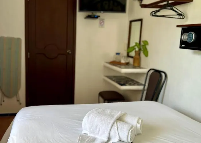 Mary Carmen Hotel 3*